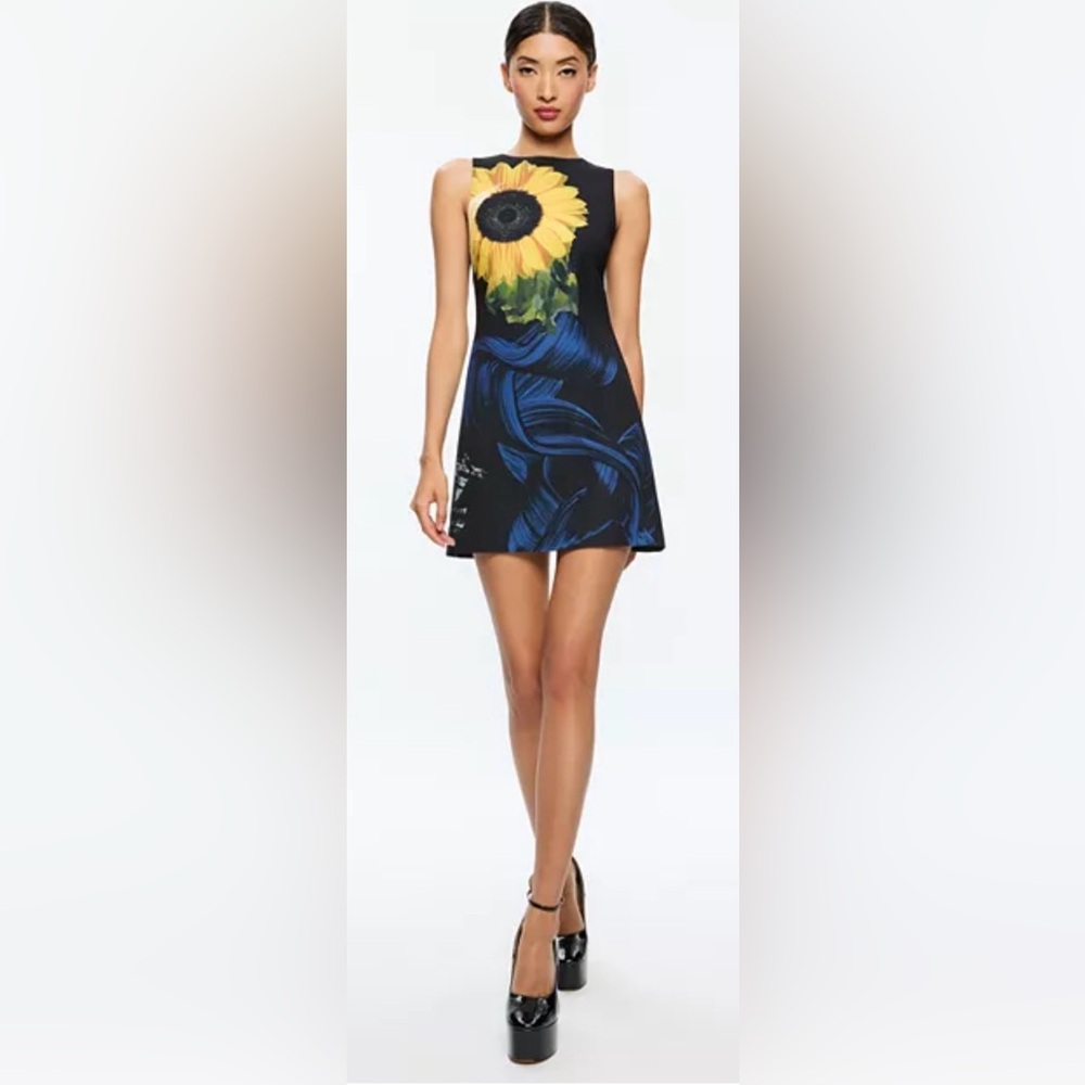 Alice + Olivia Clyde Shift Dress